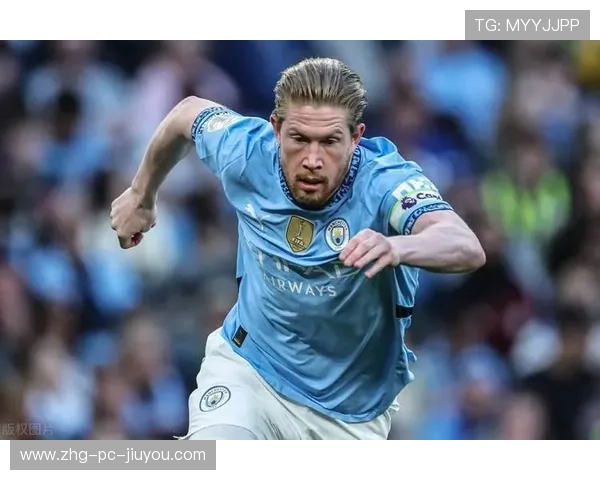 曼城中路穿透后形成绝佳机遇，德布劳内一脚命中